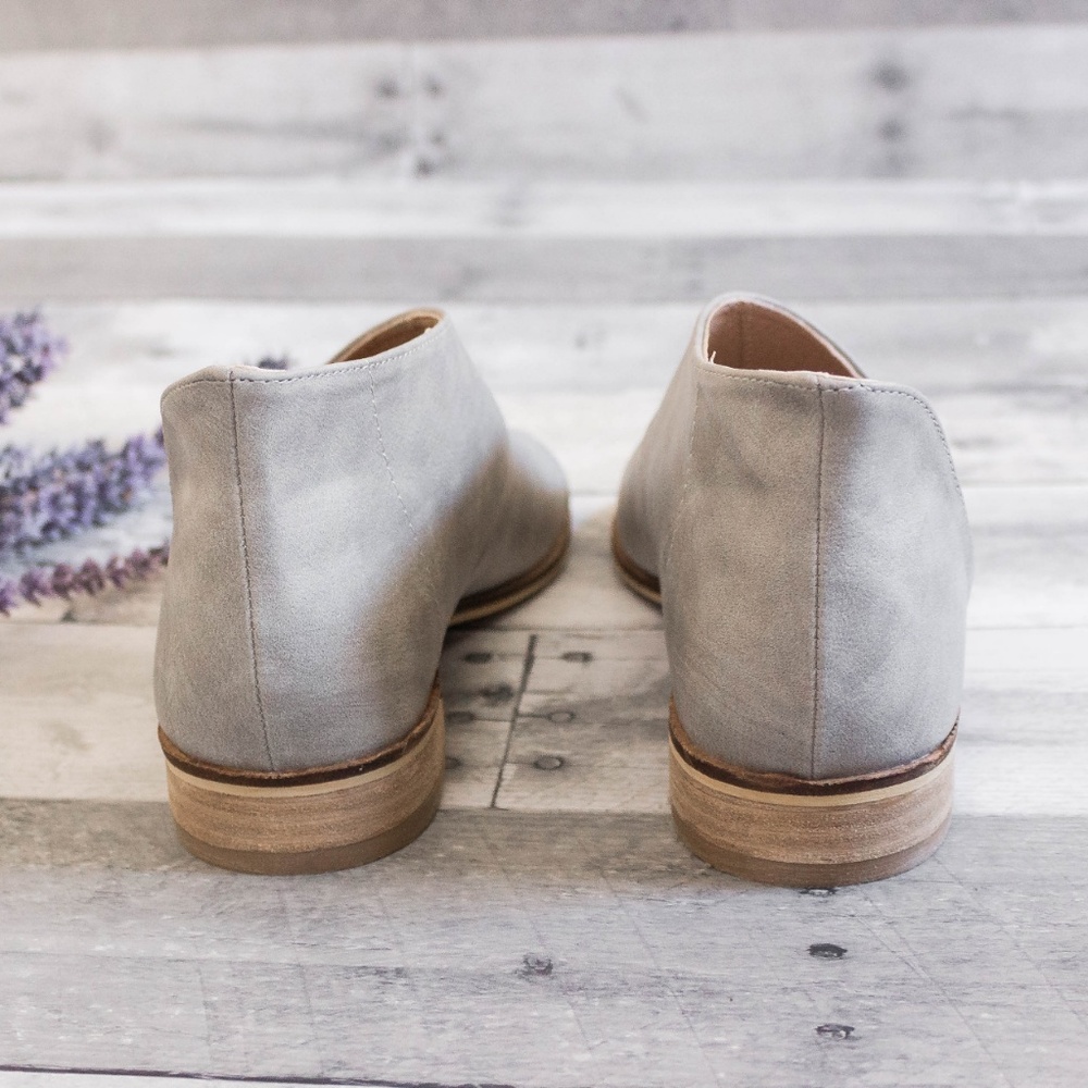 'Lotus' Flats - Picture 4 of 8